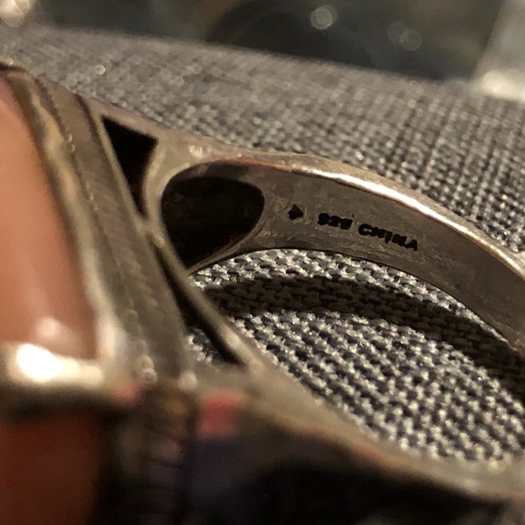 Silpada Ring Pink Soapstone & Sterling Silver Ring - Picture 5 of 6